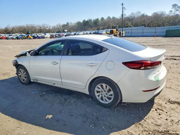 5NPD74LF4HH177170 2017 HYUNDAI ELANTRA - Image 2
