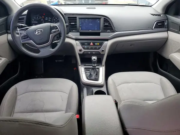 5NPD74LF4HH180702 2017 HYUNDAI ELANTRA - Image 8
