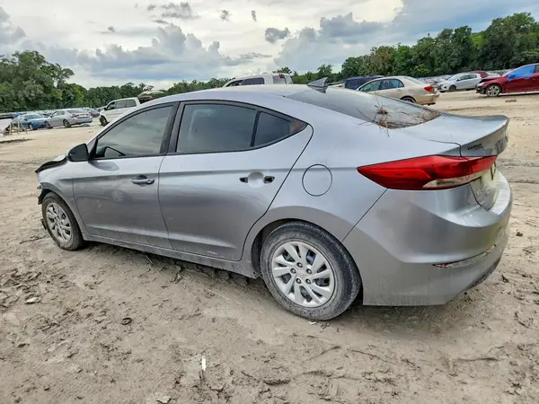 5NPD74LF4HH180750 2017 HYUNDAI ELANTRA - Image 2