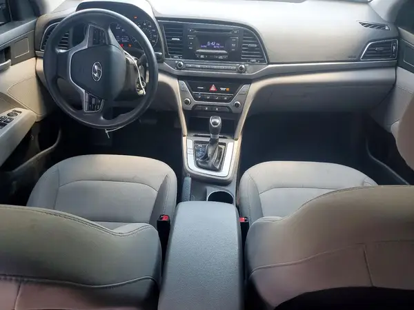 5NPD74LF4HH182188 2017 HYUNDAI ELANTRA - Image 8