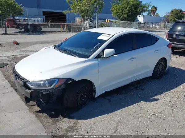 5NPD74LF4HH187164 2017 HYUNDAI ELANTRA - Image 2