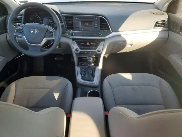 5NPD74LF4HH189562 2017 HYUNDAI ELANTRA - Image 8