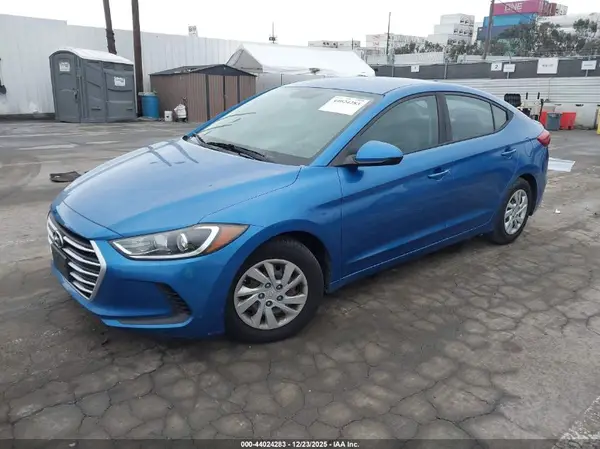 5NPD74LF4HH192123 2017 HYUNDAI ELANTRA - Image 2