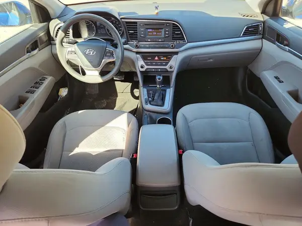 5NPD74LF4HH193787 2017 HYUNDAI ELANTRA - Image 8