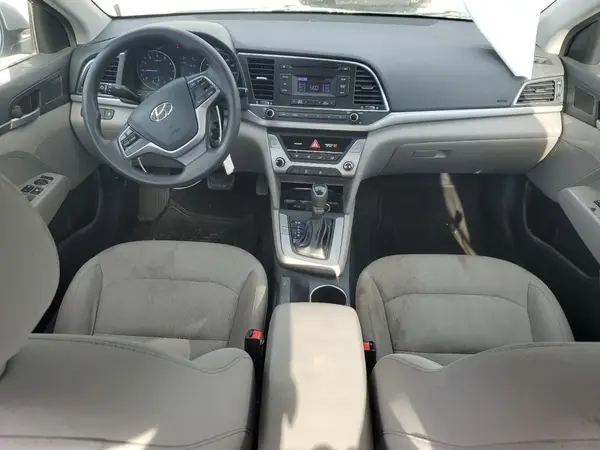 5NPD74LF4HH198830 2017 HYUNDAI ELANTRA - Image 8