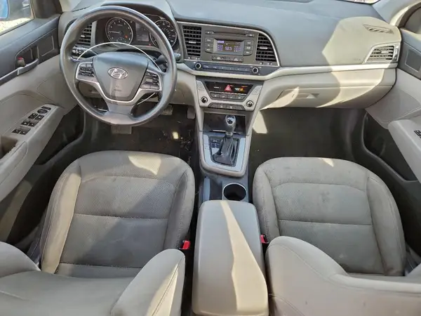 5NPD74LF4HH205193 2017 HYUNDAI ELANTRA - Image 8