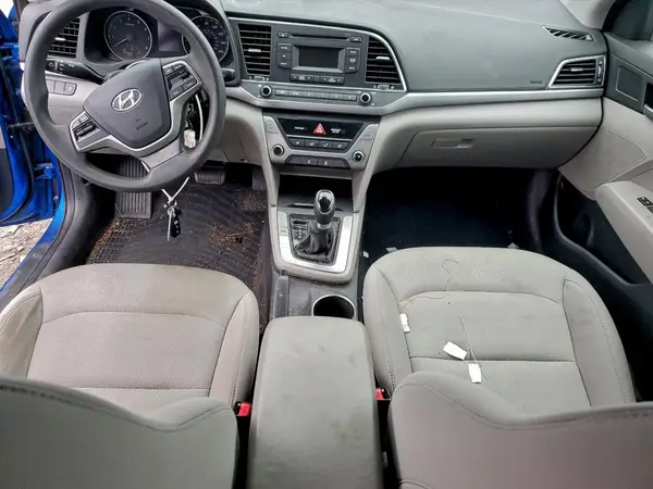 5NPD74LF4HH205548 2017 HYUNDAI ELANTRA - Image 8