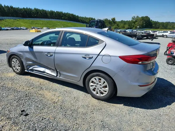 5NPD74LF4HH211771 2017 HYUNDAI ELANTRA - Image 2