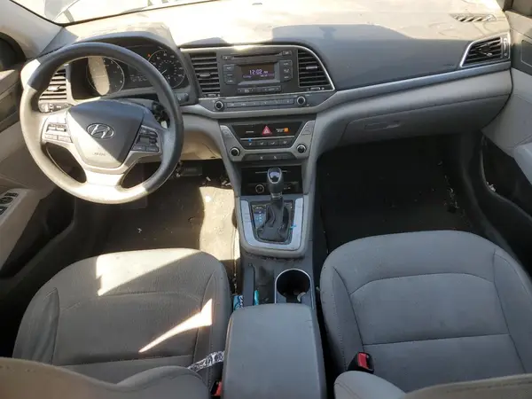 5NPD74LF4JH216832 2018 HYUNDAI ELANTRA - Image 8
