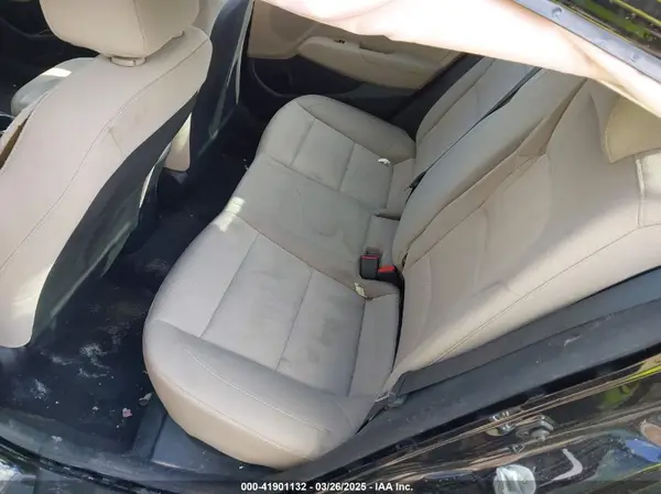 5NPD74LF4JH224834 2018 HYUNDAI ELANTRA - Image 8