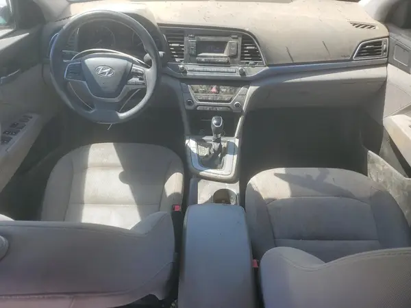 5NPD74LF4JH229810 2018 HYUNDAI ELANTRA - Image 8