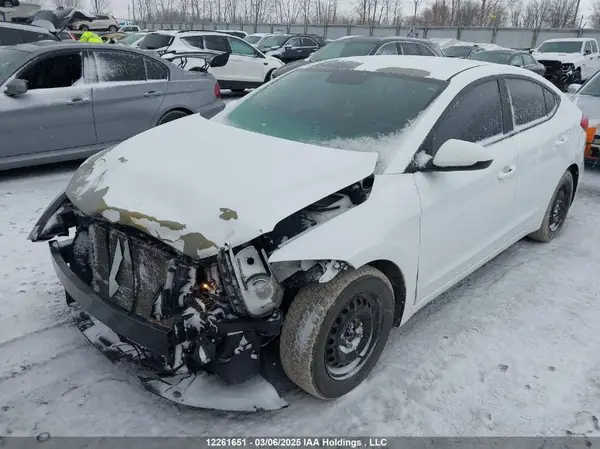 5NPD74LF4JH232545 2018 HYUNDAI ELANTRA - Image 2