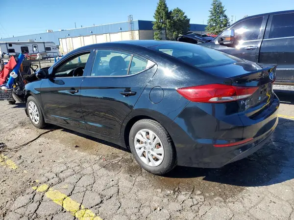 5NPD74LF4JH233744 2018 HYUNDAI ELANTRA - Image 2