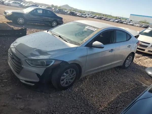5NPD74LF4JH233825 2018 HYUNDAI ELANTRA - Image 1