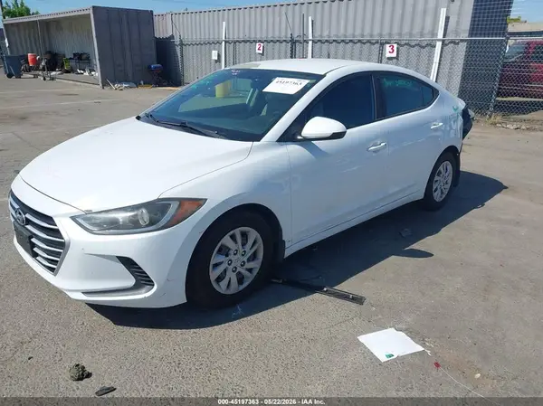 5NPD74LF4JH241178 2018 HYUNDAI ELANTRA - Image 2