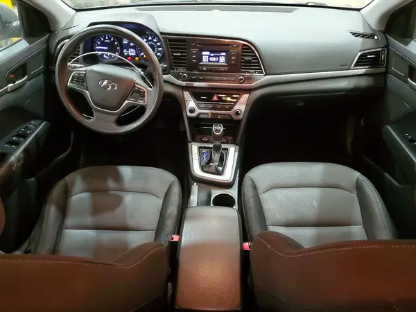 5NPD74LF4JH257963 2018 HYUNDAI ELANTRA - Image 8
