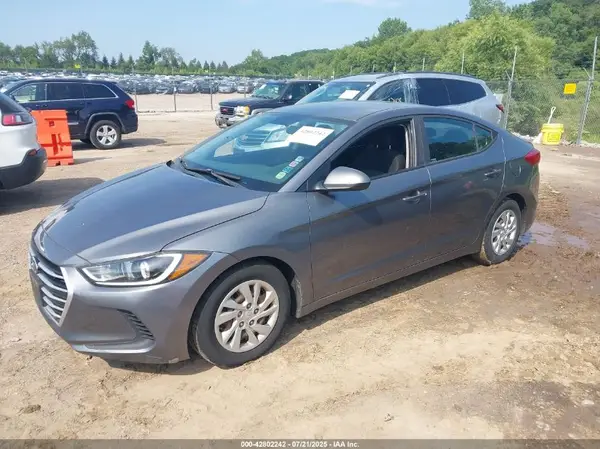 5NPD74LF4JH259387 2018 HYUNDAI ELANTRA - Image 2