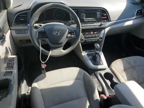 5NPD74LF4JH259549 2018 HYUNDAI ELANTRA - Image 8