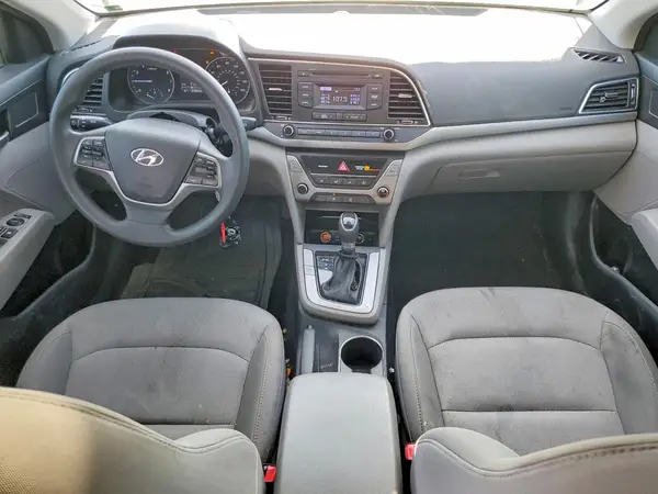 5NPD74LF4JH259566 2018 HYUNDAI ELANTRA - Image 8
