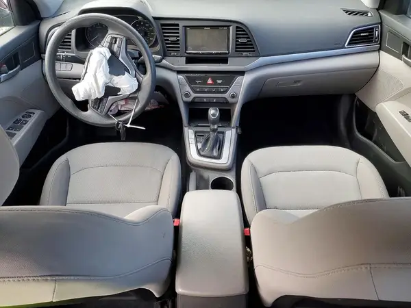 5NPD74LF4JH269921 2018 HYUNDAI ELANTRA - Image 8