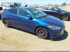 5NPD74LF4JH275363 2018 HYUNDAI ELANTRA