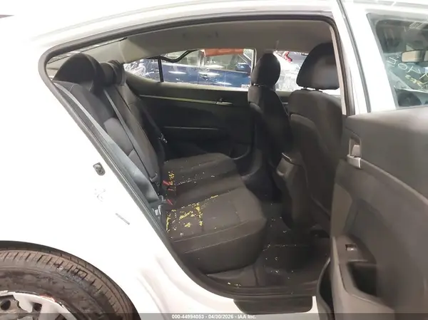 5NPD74LF4JH285410 2018 HYUNDAI ELANTRA - Image 8