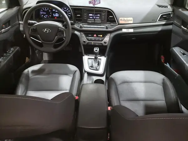5NPD74LF4JH285844 2018 HYUNDAI ELANTRA - Image 8