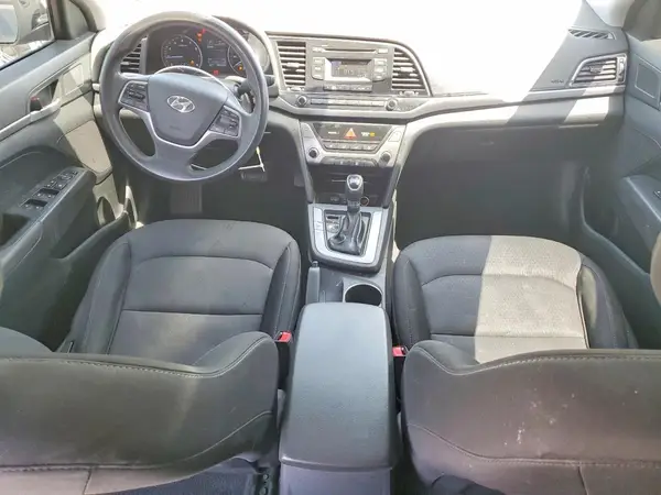 5NPD74LF4JH293247 2018 HYUNDAI ELANTRA - Image 8