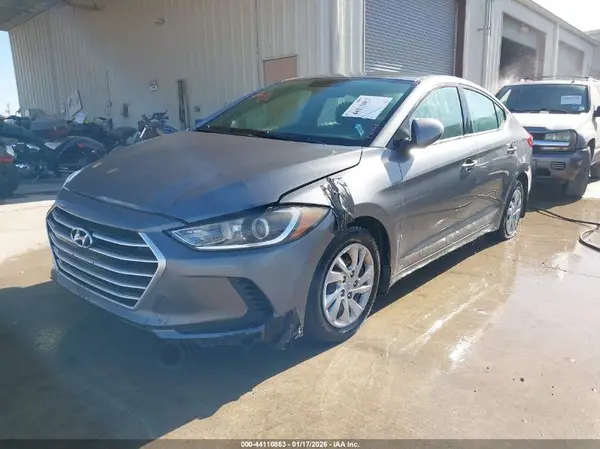 5NPD74LF4JH294771 2018 HYUNDAI ELANTRA - Image 2