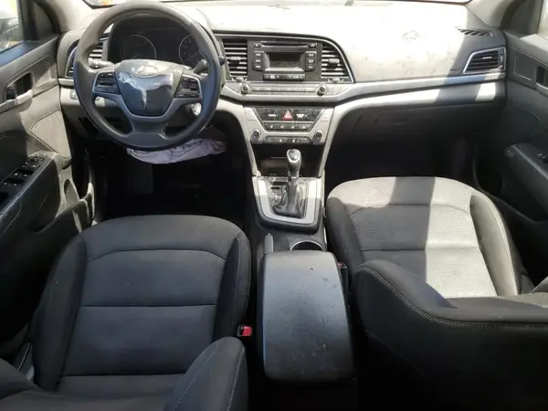 5NPD74LF4JH312928 2018 HYUNDAI ELANTRA - Image 8