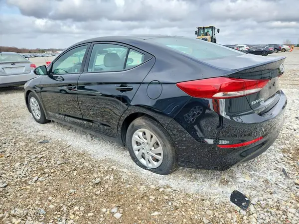 5NPD74LF4JH317157 2018 HYUNDAI ELANTRA - Image 2
