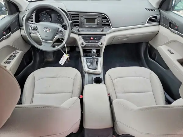 5NPD74LF4JH317157 2018 HYUNDAI ELANTRA - Image 8