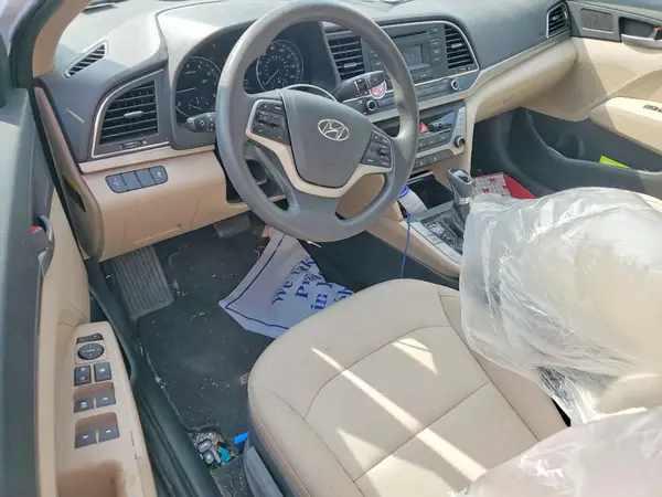 5NPD74LF4JH338199 2018 HYUNDAI ELANTRA - Image 8