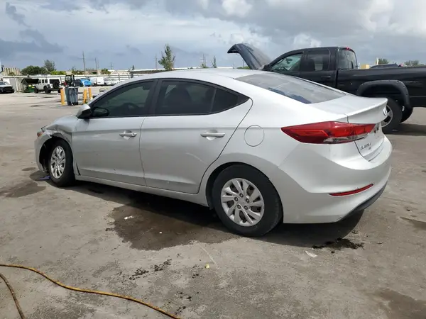 5NPD74LF4JH341765 2018 HYUNDAI ELANTRA - Image 2