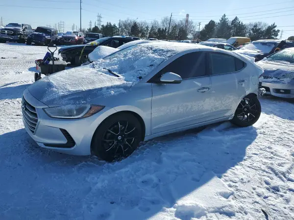 5NPD74LF4JH341779 2018 HYUNDAI ELANTRA - Image 1