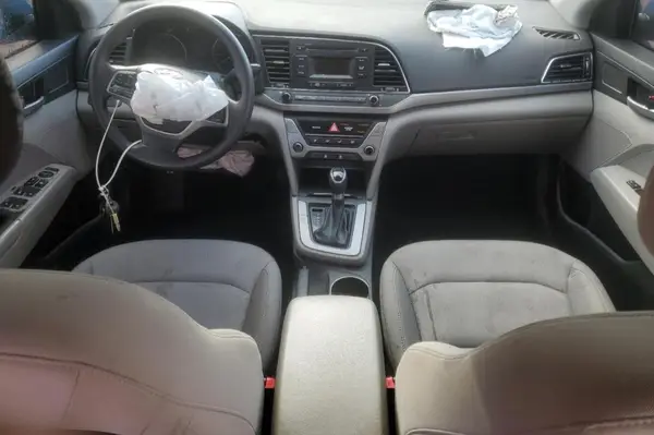 5NPD74LF4JH342785 2018 HYUNDAI ELANTRA - Image 8