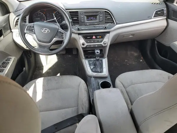 5NPD74LF4JH346738 2018 HYUNDAI ELANTRA - Image 8