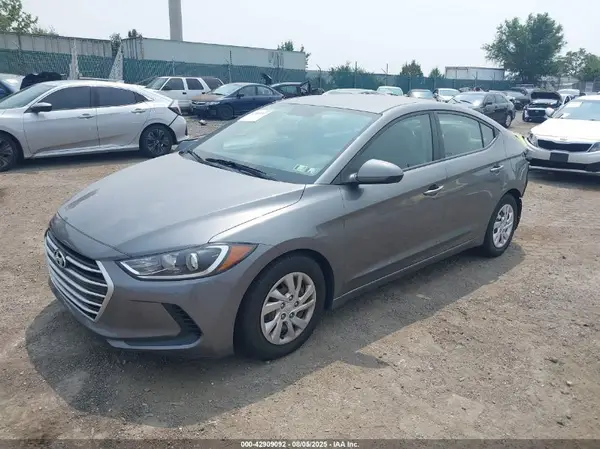 5NPD74LF4JH350577 2018 HYUNDAI ELANTRA - Image 2