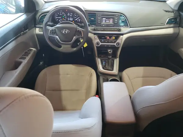 5NPD74LF4JH350790 2018 HYUNDAI ELANTRA - Image 8