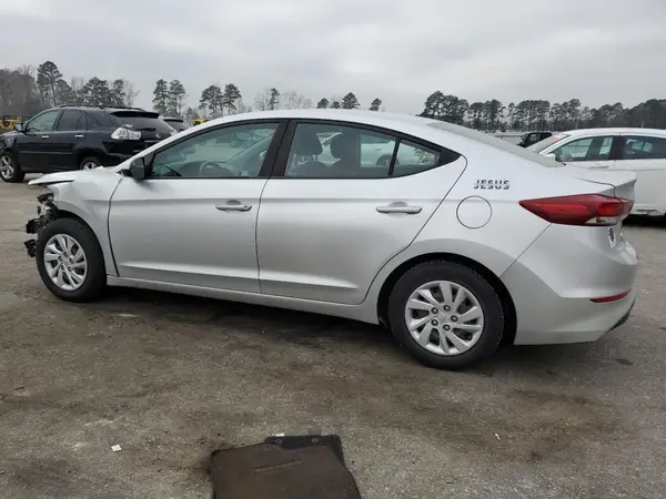 5NPD74LF4JH354306 2018 HYUNDAI ELANTRA - Image 2