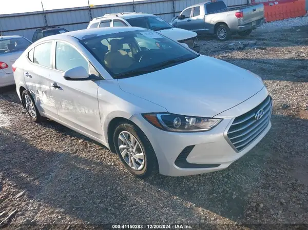 5NPD74LF4JH354418 2018 HYUNDAI ELANTRA - Image 1
