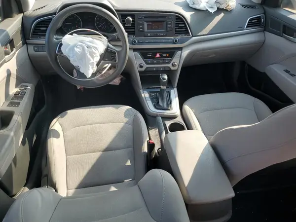 5NPD74LF4JH355178 2018 HYUNDAI ELANTRA - Image 8