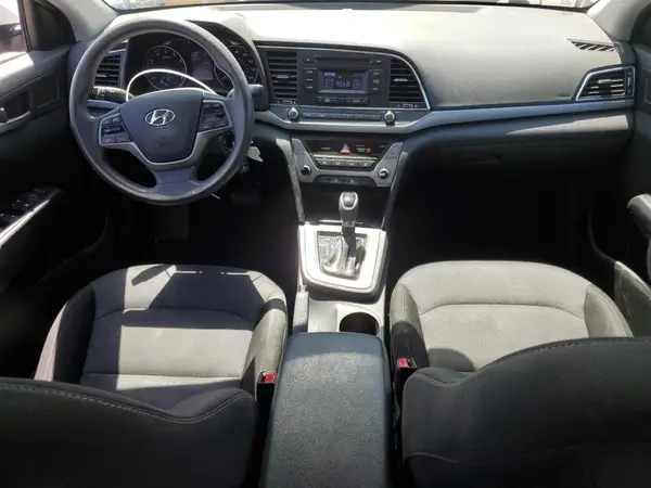 5NPD74LF4JH355827 2018 HYUNDAI ELANTRA - Image 8