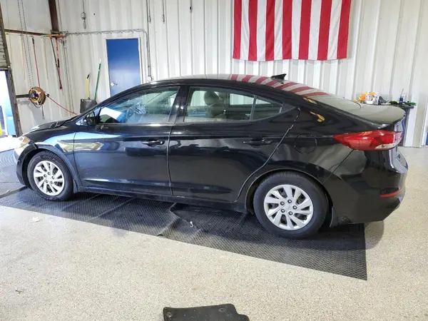 5NPD74LF4JH370523 2018 HYUNDAI ELANTRA - Image 2