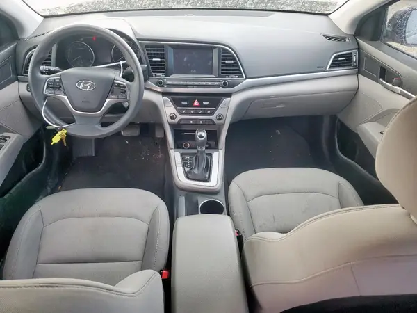 5NPD74LF4JH371851 2018 HYUNDAI ELANTRA - Image 8