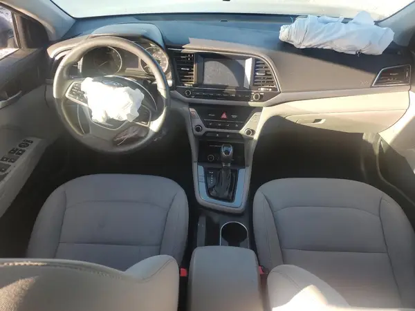 5NPD74LF4JH373227 2018 HYUNDAI ELANTRA - Image 8