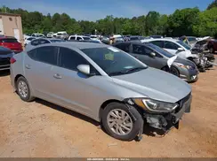 5NPD74LF4JH381117 2018 HYUNDAI ELANTRA