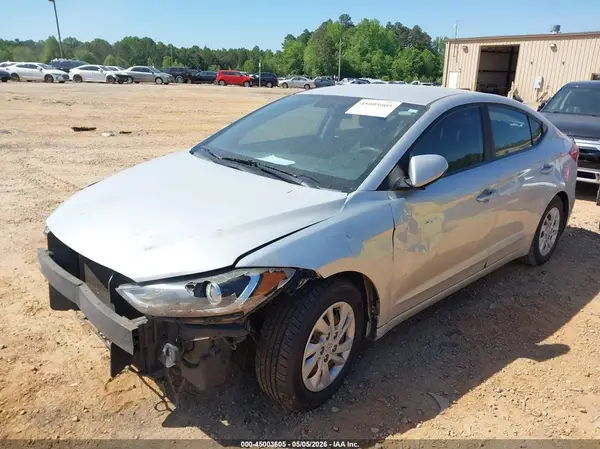 5NPD74LF4JH381117 2018 HYUNDAI ELANTRA - Image 2