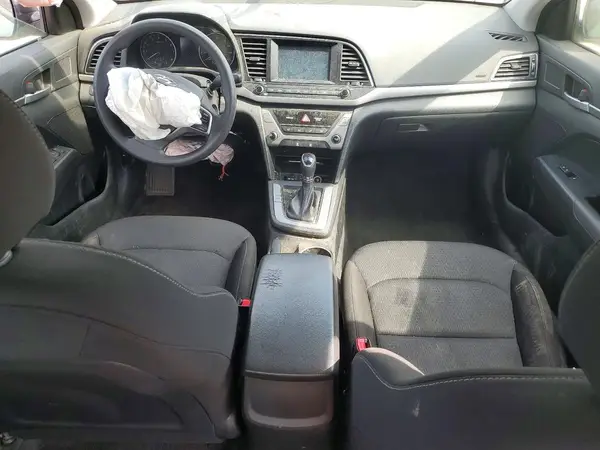 5NPD74LF4JH384678 2018 HYUNDAI ELANTRA - Image 8