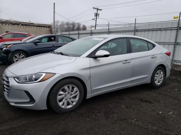 5NPD74LF4JH385197 2018 HYUNDAI ELANTRA - Image 1